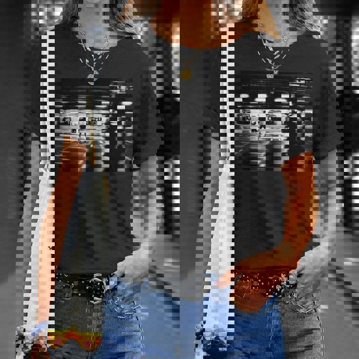 Urban Motion Monochrometreet Photography Tシャツ 彼女への贈り物