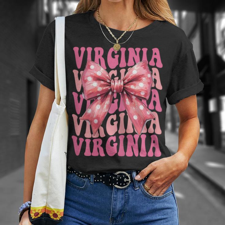 Virginia Arco De Coqueta Con Nombre Estético Para Es Y Niñas Camiseta unisex Regalos para ella
