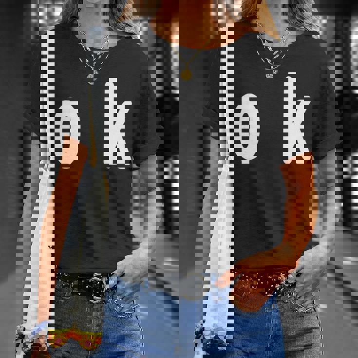 「Ok」面白い デザイン 語録 ネタ おもしろ 漢字 Ok Tシャツ 彼女への贈り物