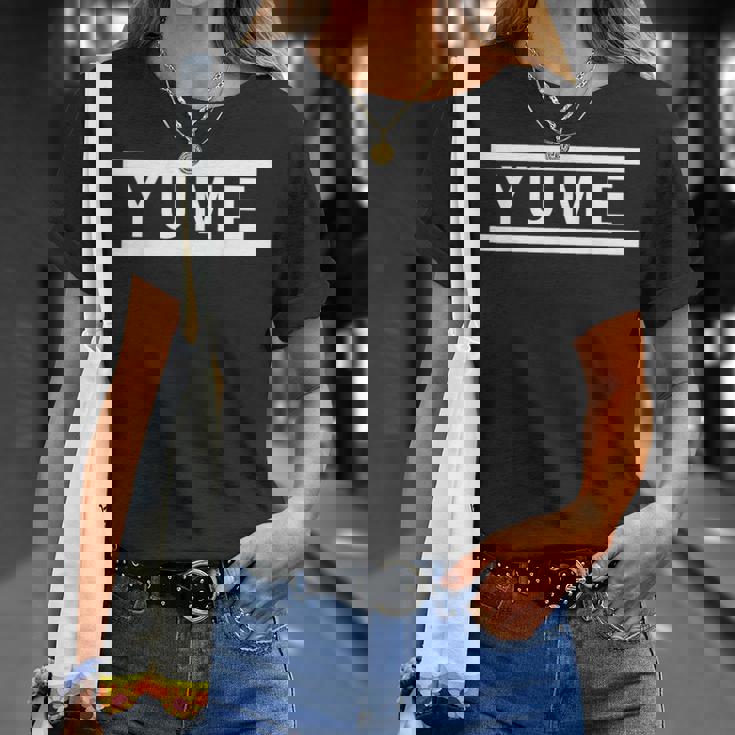 「Yume」ヘボン式「ゆめ」「ユメ」下の名前 ローマ字 名入れ 名乗り ラテン文字 綴り Tシャツ 彼女への贈り物