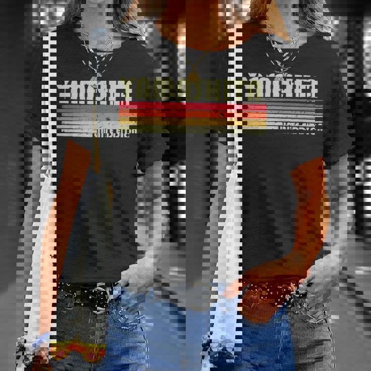 【山下 やました】名前 名字 家族お揃い ギャグ ネタ ウケ狙い 贈り物 ギフト 面白い おもしろ Tシャツ 彼女への贈り物