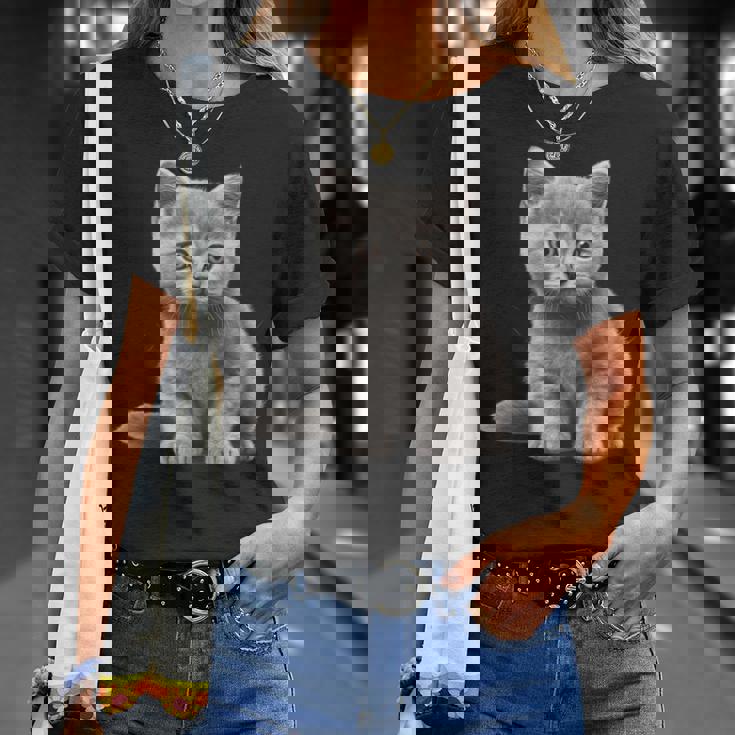 かわいいブリティッシュショートヘア 猫好きの子猫 Tシャツ 彼女への贈り物