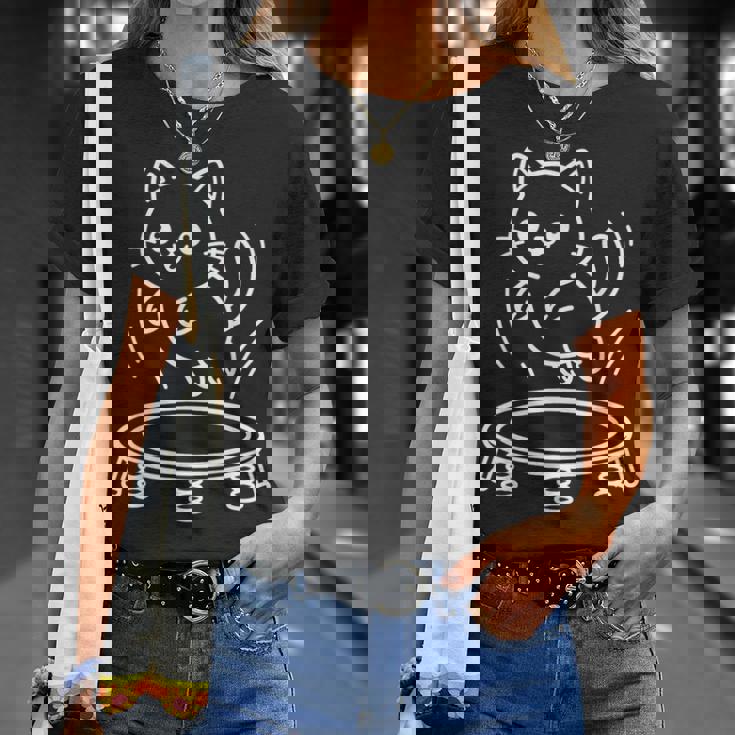 かわいい猫トランポリンシンクロナイズド・トランポリン Tシャツ 彼女への贈り物