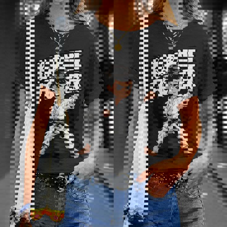 かわいい空手少年 格闘技キッド Tシャツ 彼女への贈り物