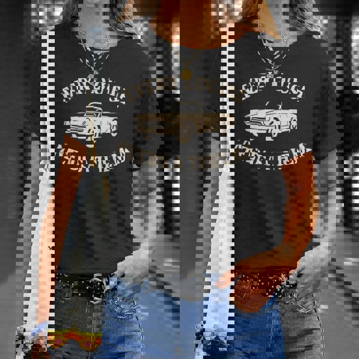 すべてのルイーズにはテルマの親友が必要 Tシャツ 彼女への贈り物