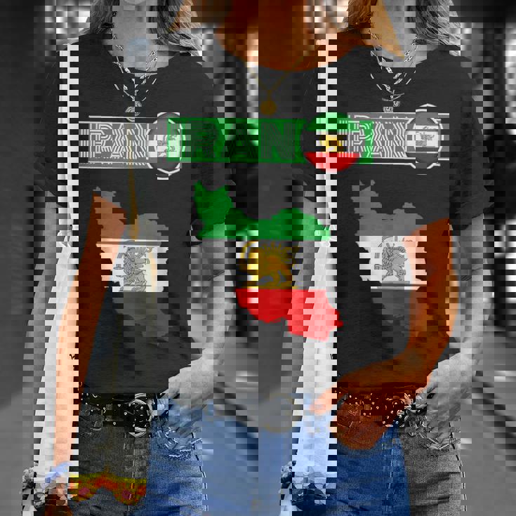 イランライオン太陽旗、イラン地図、イラン、イランの旗、イランの旗。 Tシャツ 彼女への贈り物