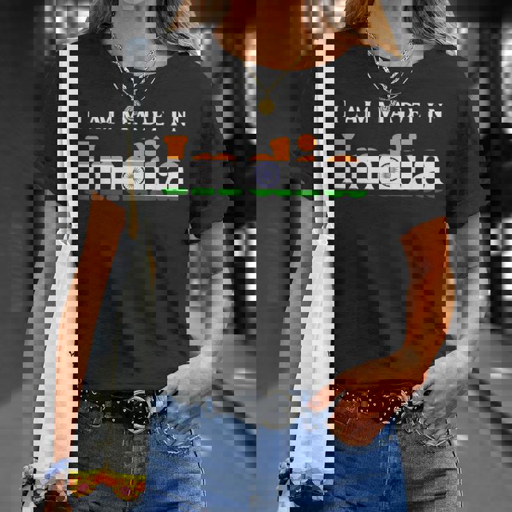 インド 私は メイド・イン・インディア です。 Tシャツ 彼女への贈り物