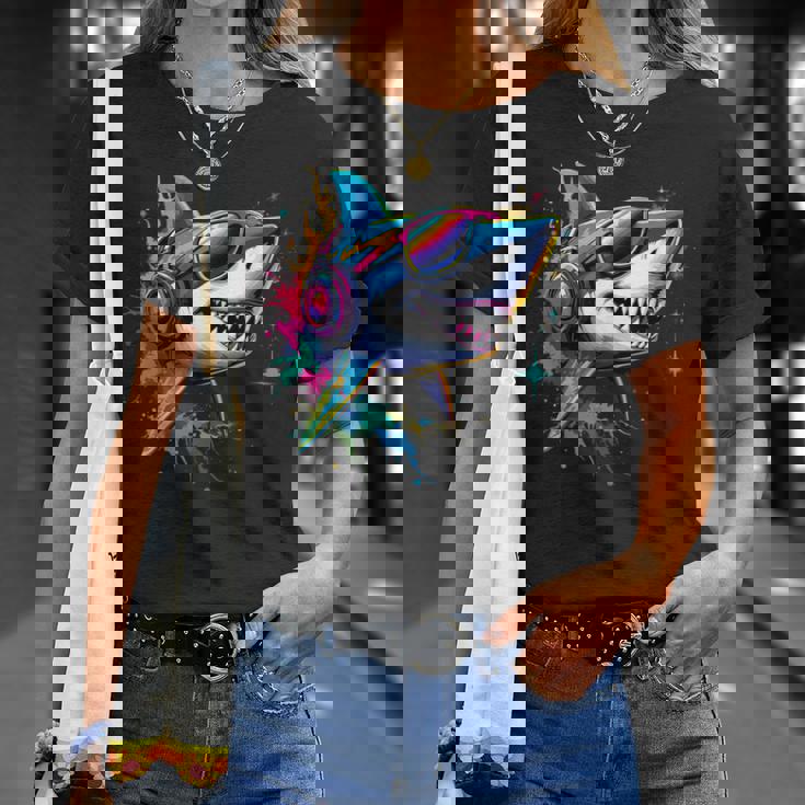 サメのモチーフ サメ タイガーシャーク オグロメジロザメ ホオジロザメ Tシャツ 彼女への贈り物