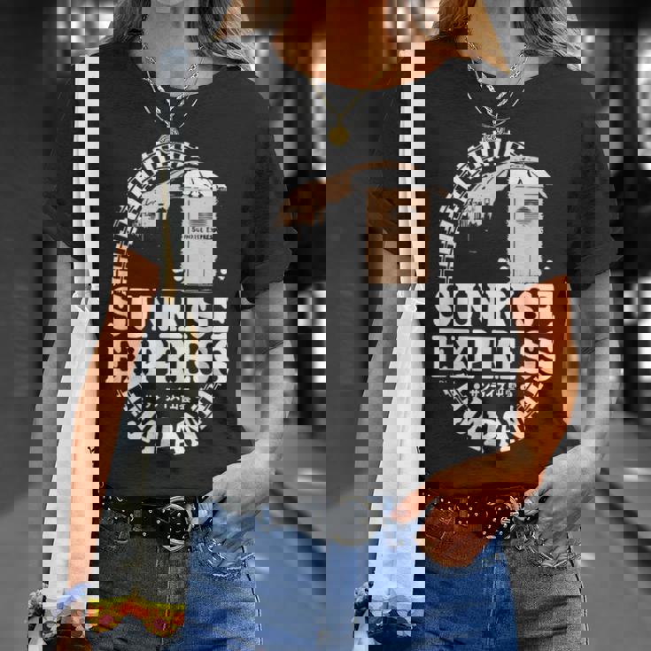 サンライズ エクスプレス トレイン 日本 東京 出雲 サンライズ 出雲 電車 Tシャツ 彼女への贈り物