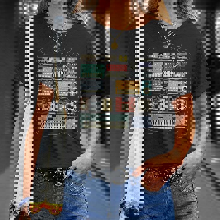 シンセサイザー エレクトロニック・ミュージシャン と Dj Tシャツ 彼女への贈り物