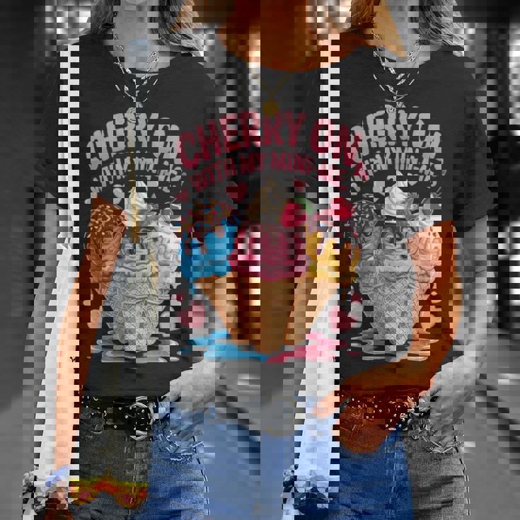 チェリー・オン・ウィズ・マイ・ミニ・ミー・アイスクリーム・ラブ Tシャツ 彼女への贈り物