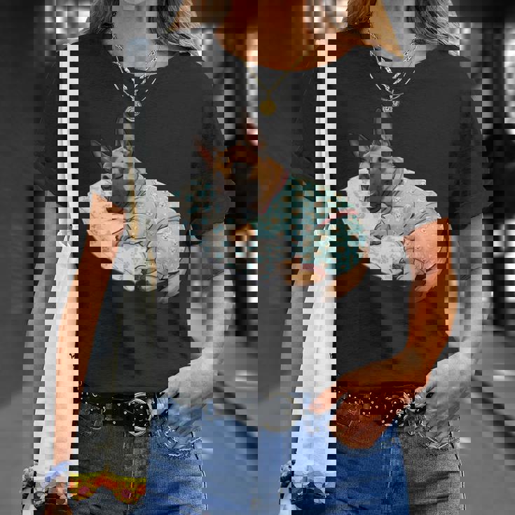 パジャマで寝ているかわいいベルギーのマリノア犬就寝アート 長袖tシャツ Tシャツ 彼女への贈り物