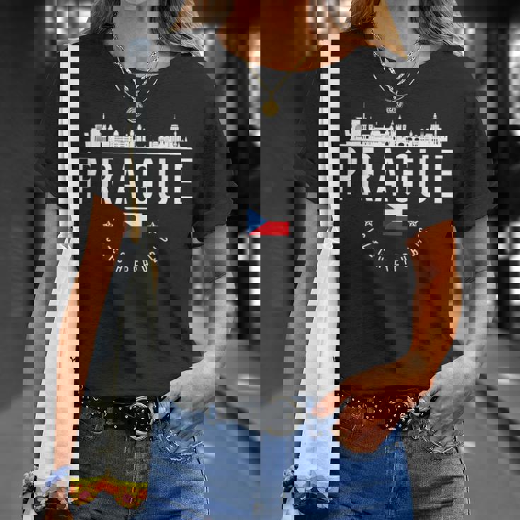 プラハ スカイライン チェコ共和国 国旗 プライド お土産 Tシャツ 彼女への贈り物