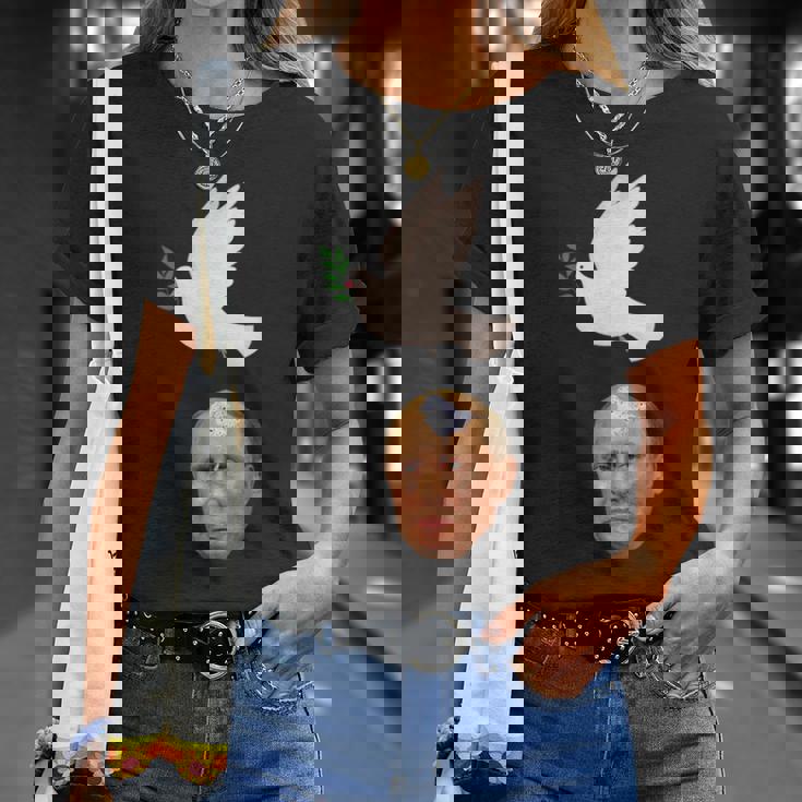 プーチンの頭に平和の鳩の糞、世界は平和を望んでいる Tシャツ 彼女への贈り物