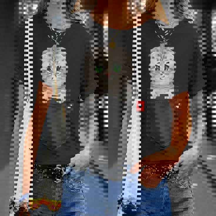 ポケットに入ったスコティッシュフォールド猫 のぞくかわいい子猫 Tシャツ 彼女への贈り物