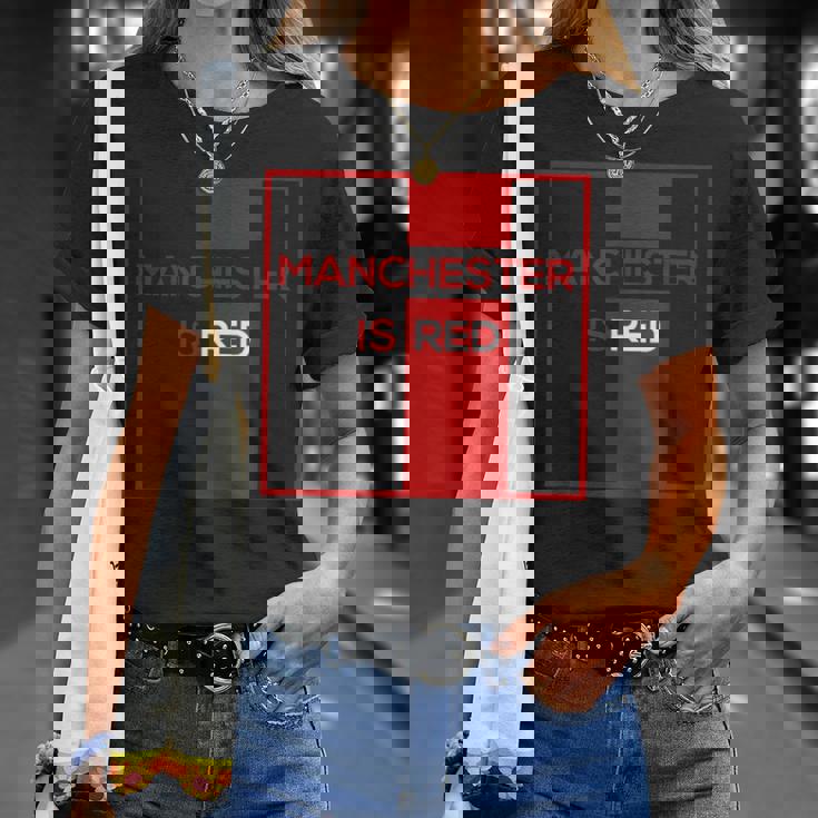 マンチェスター・イズ・レッド・ファニー・ユナイテッド・フットボール・サポーター Tシャツ 彼女への贈り物