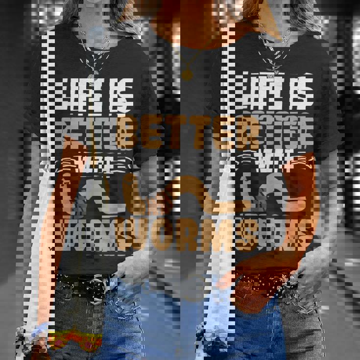 ミミズがいると人生はより良くなる ミミズの養殖 ミミズ ファーマー Tシャツ 彼女への贈り物