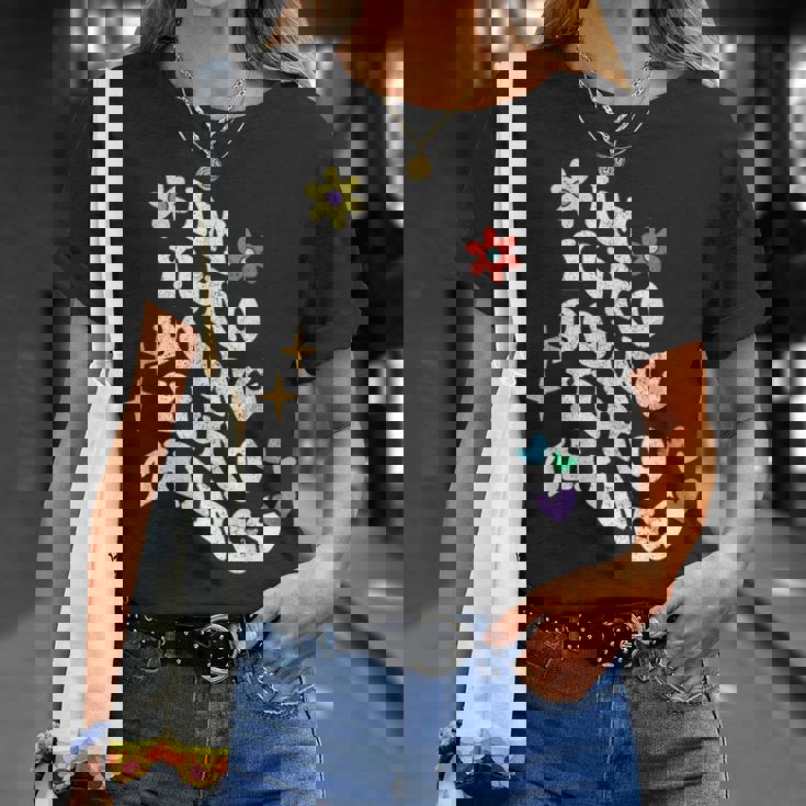 レトロ グルーヴィーなイム 優子 やってる ゆうこ こと おもしろい 母の日 Tシャツ 彼女への贈り物