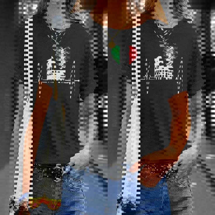 ローマ コロッセオ ハートビート イタリア イタリア国旗 ハート ローマン ローマ Tシャツ 彼女への贈り物