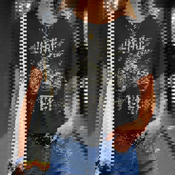 ヴィンテージ 1970 55 歳の誕生日プレゼント 男性 女性 55 歳 Tシャツ 彼女への贈り物