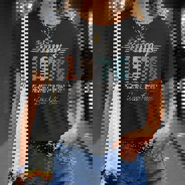 ヴィンテージ1976 50歳の誕生日クラシックカー Tシャツ 彼女への贈り物