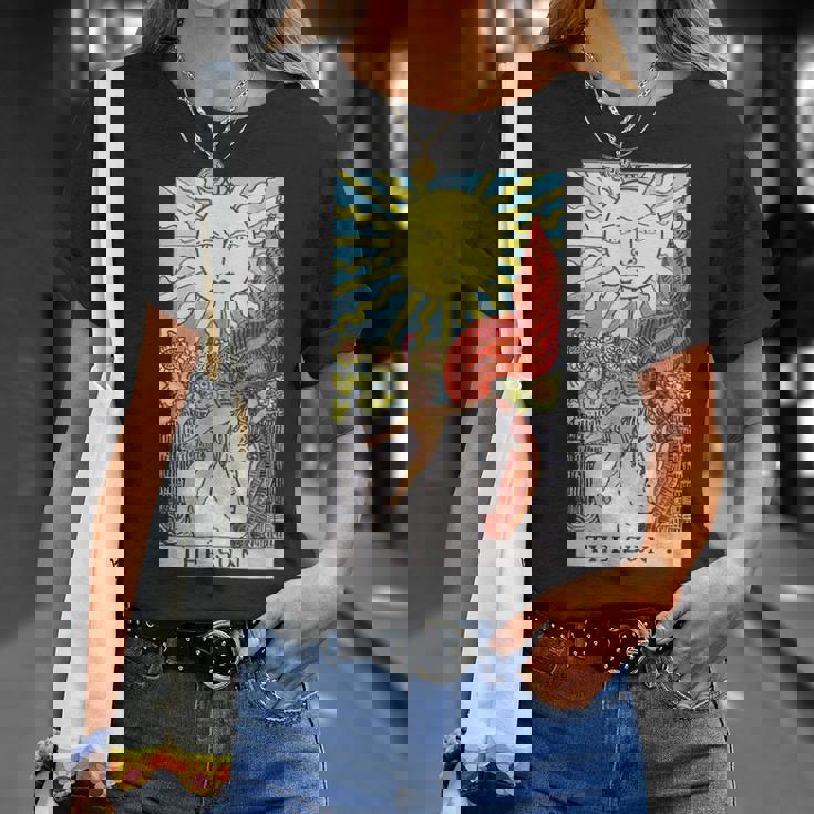 太陽のタロットカード Tシャツ 彼女への贈り物