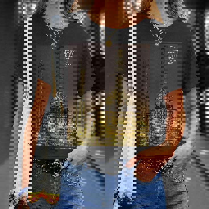 工場夜景 -Factory Nightiew- Tシャツ 彼女への贈り物