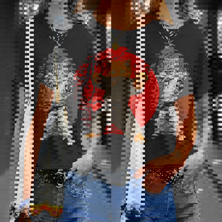 猫 空手 柔道 日本 日没 面白い 空手 猫 Tシャツ 彼女への贈り物