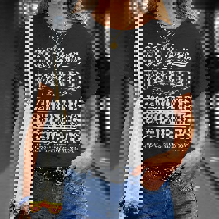 結婚60年-結婚60周年おめでとう Tシャツ 彼女への贈り物