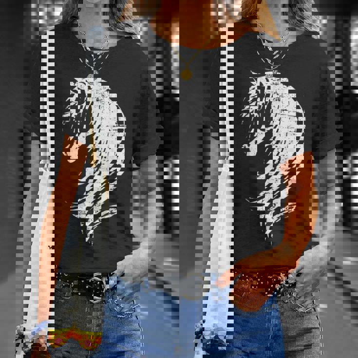 長い馬のたてがみを持つ美しい馬 Tシャツ 彼女への贈り物