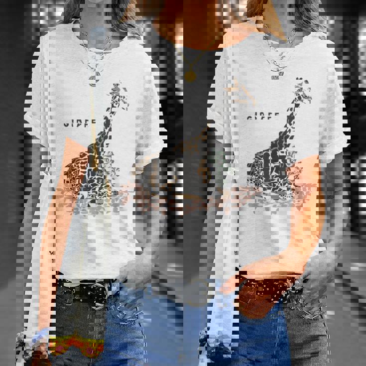 Giraffe キリン イラスト おしゃれ かっこいい キリンの絵 リアル 熱帯の花 野生生物 キリン好き Tシャツ 彼女への贈り物