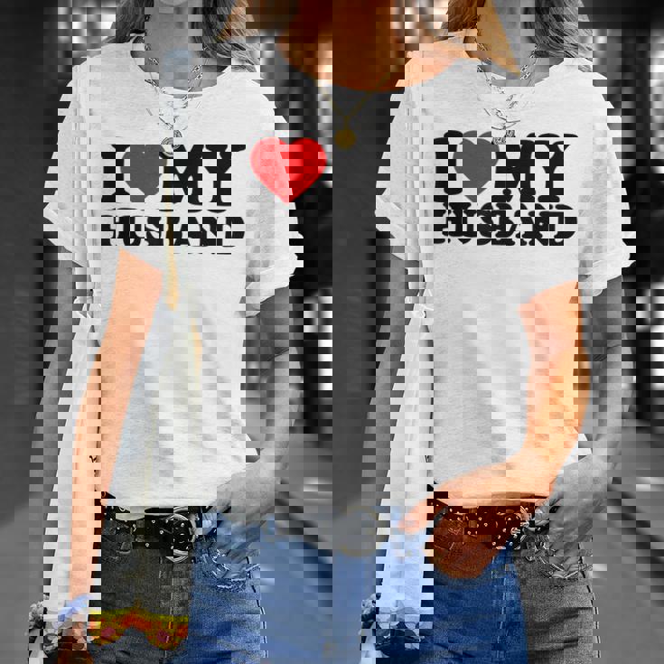 I Love My Husband I Heart My Husbandalentines Day Tシャツ 彼女への贈り物