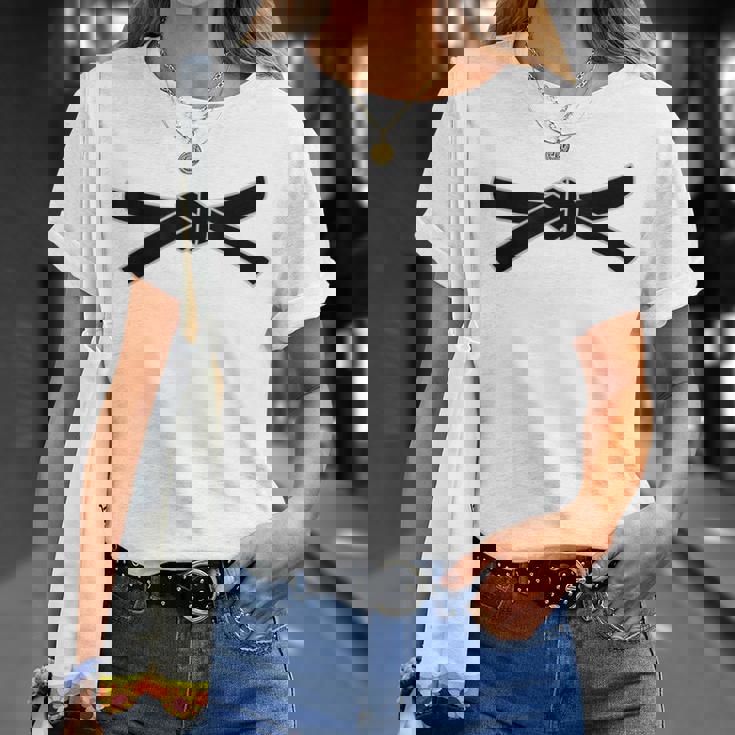 かっこいい日本武道空手柔道黒帯 Tシャツ 彼女への贈り物