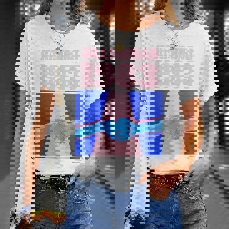 ウラシマン D Tシャツ 彼女への贈り物