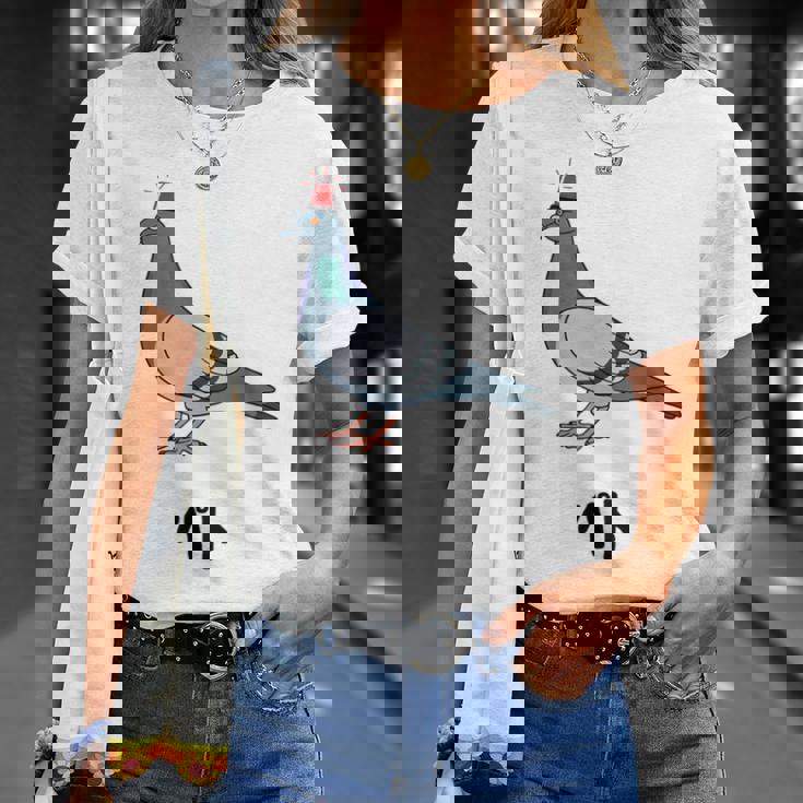 パト 鳩 ギャグ ジョーク 動物好き ダジャレ パトカー 警察 駄洒落 お笑い おもしろ ネタ Tシャツ 彼女への贈り物