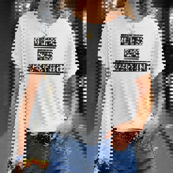 ピラティスは、女性と男性がピラティスを愛するすべてのものを修正します。 Tシャツ 彼女への贈り物