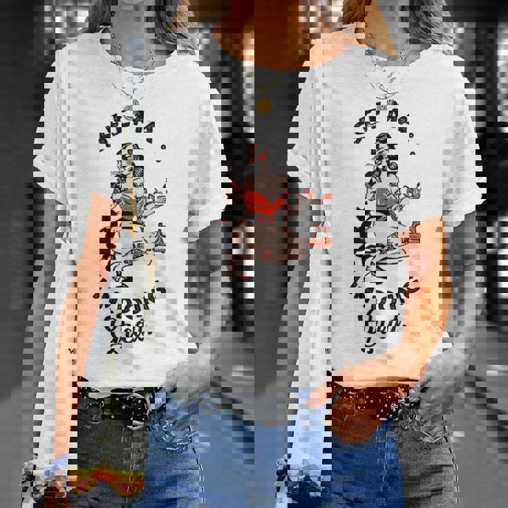 ファニー タトゥー ロカビリー ピンナップ ウィスキー 猫と一緒に飲む Tシャツ 彼女への贈り物