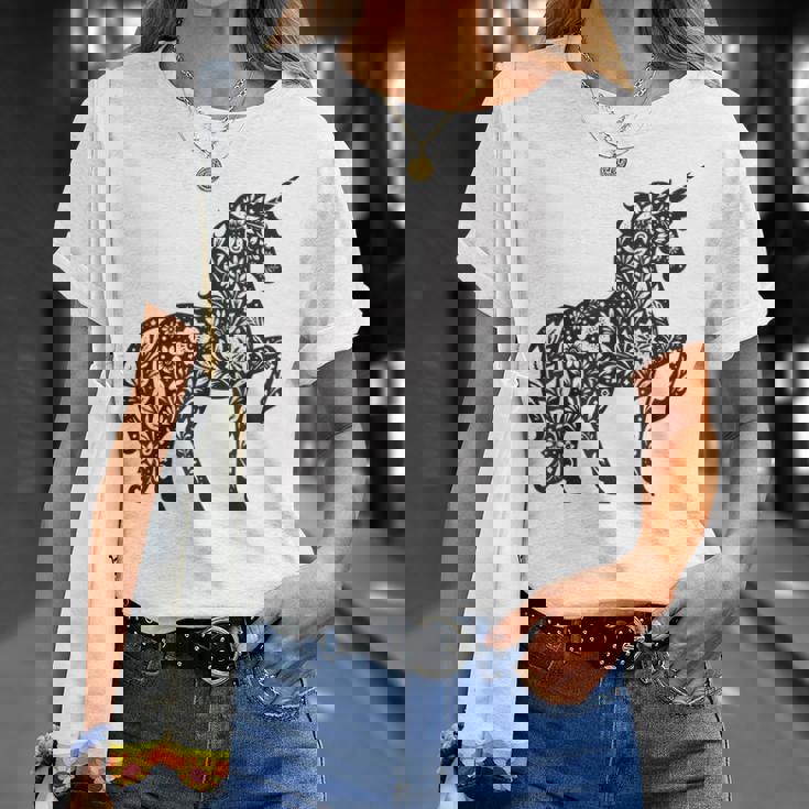 ファンタジーレインボーユニコーンホースファンunicornloverユニコーン Tシャツ 彼女への贈り物