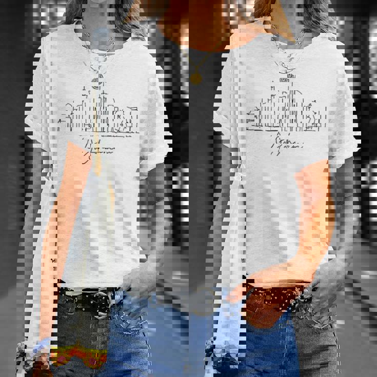 街 スカイライン 旅行 お土産 観光 横浜 日本 Tシャツ 彼女への贈り物