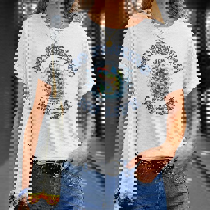 釣り クール バス釣り おもしろ フィッシング ライフ カモフラージュ グラフィック Tシャツ 彼女への贈り物