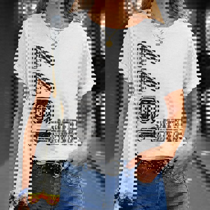 限定版 1977年誕生日 1977年生まれ 生年 Tシャツ 彼女への贈り物