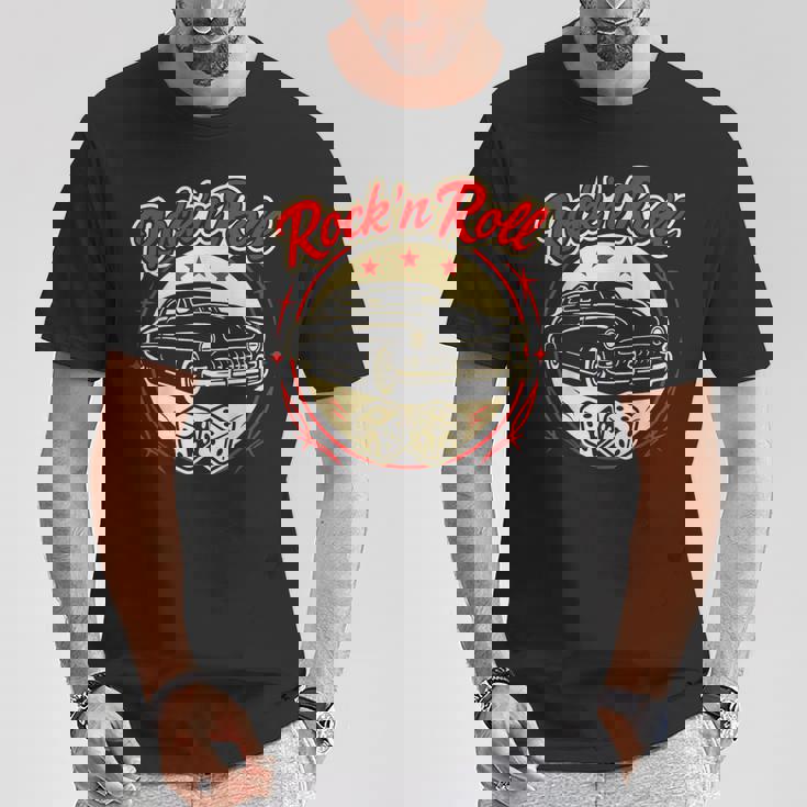 1950年代ロックンロールクラシックカーとサイコロロカビリー Tシャツ 面白い贈り物