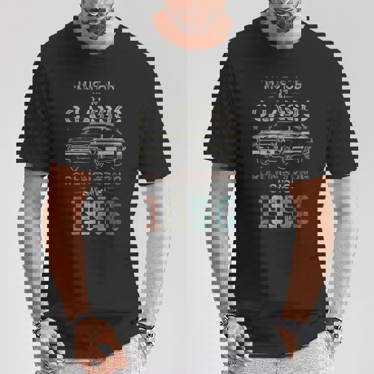 1956年生まれ、70歳の誕生日 クラシックカー Tシャツ 面白い贈り物