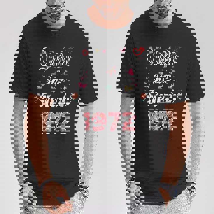 1972年3月より女王 花 1972年3月の誕生日 Tシャツ 面白い贈り物