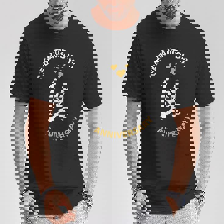 1周年記念1周年記念。 Tシャツ 面白い贈り物