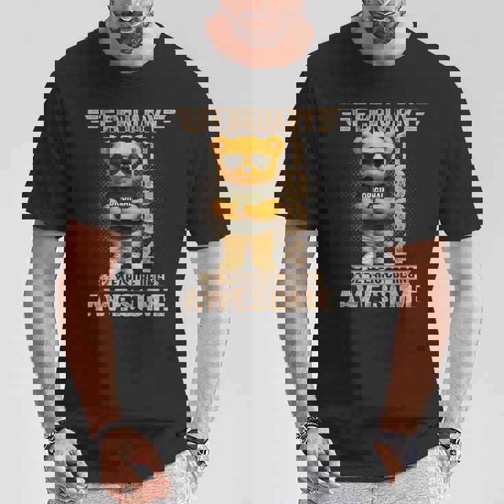 32歳 1994年2月 テディベア 32歳 誕生日 男性 女性 Tシャツ 面白い贈り物