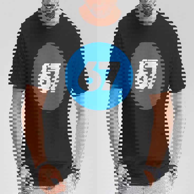 67 歳の誕生日番号 67 バルーン 67 歳の誕生日 Tシャツ 面白い贈り物
