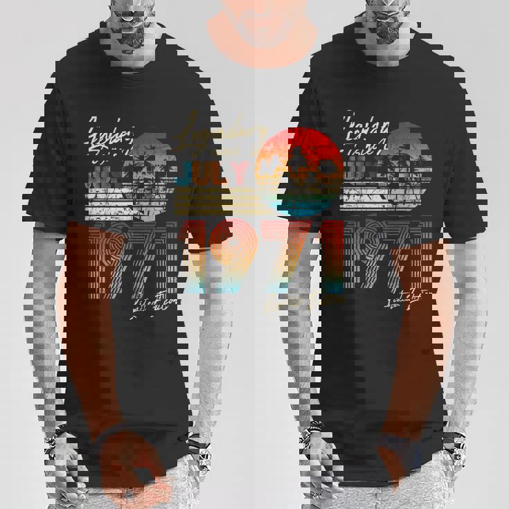 7月誕生日ギフト50年ヴィンテージ1971年生まれ。 Tシャツ 面白い贈り物