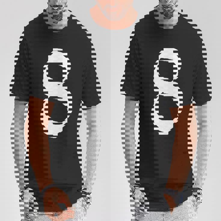 8番目 古英語の中世スタイルの8番 Tシャツ 面白い贈り物