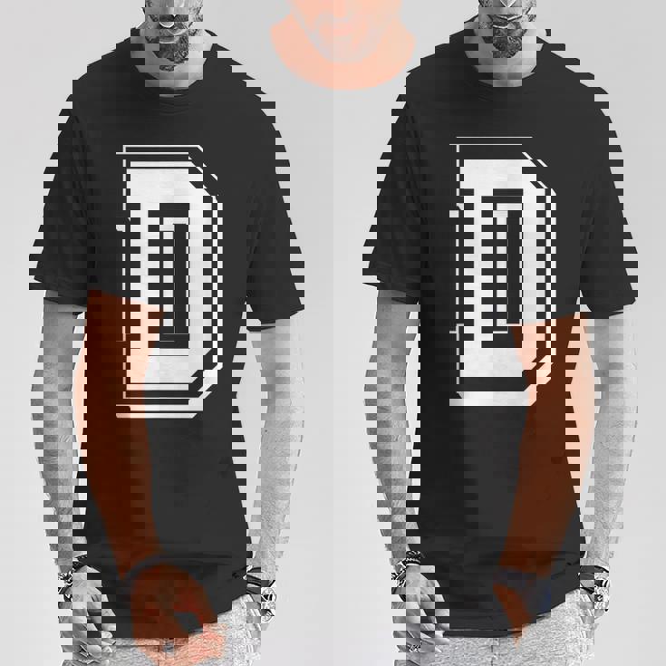 Best Friendshipseven Letters D From Friends Tシャツ 面白い贈り物